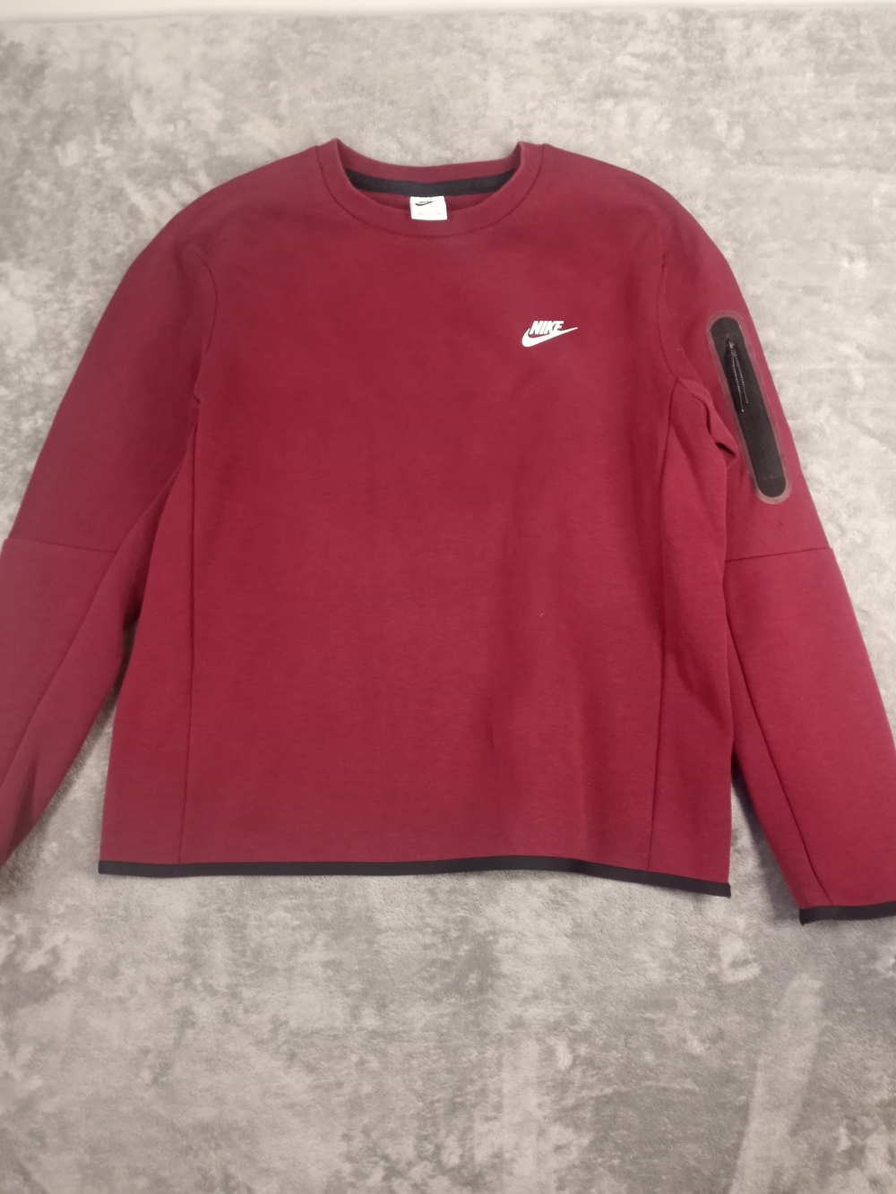 Nike Men's Maroon Crewneck Sweatshirt with Sleeve Pocket Size Large